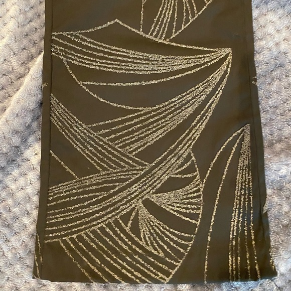 Super cool NWT Express black satin pant with clear bead pattern sz7/8 - Picture 3 of 10